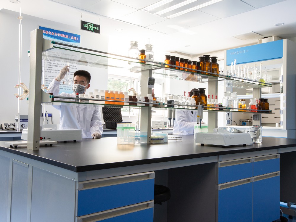 農業(yè)種植戶準確測定植物葉片中的葉綠素含量解決方案